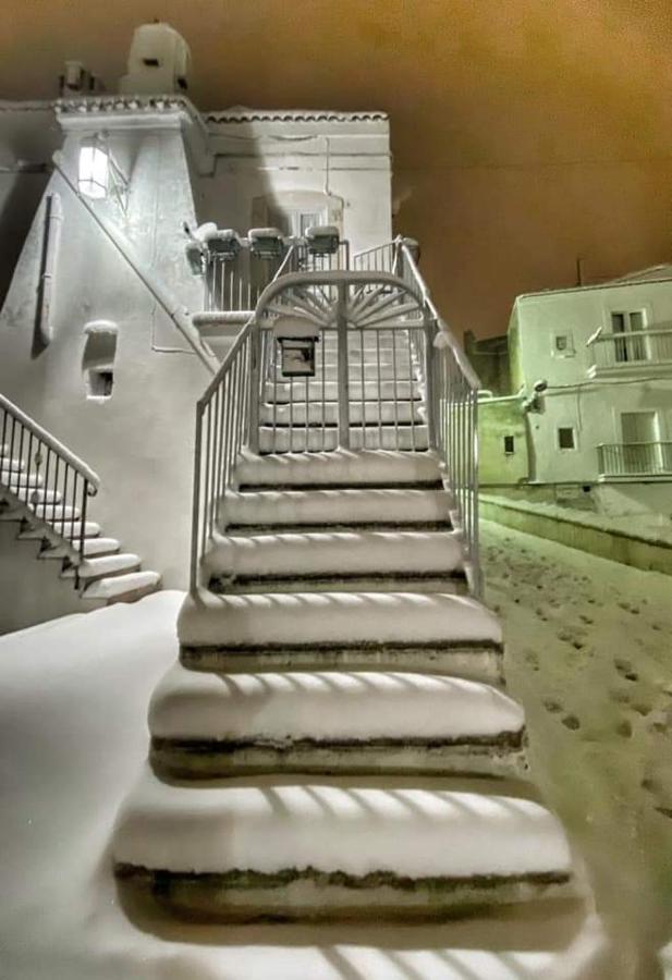 Willa Casa Isabella Monte SantʼAngelo Zewnętrze zdjęcie